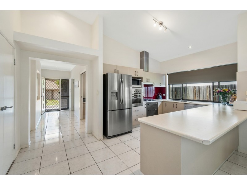 5 Foambark Street, North Lakes QLD 4509