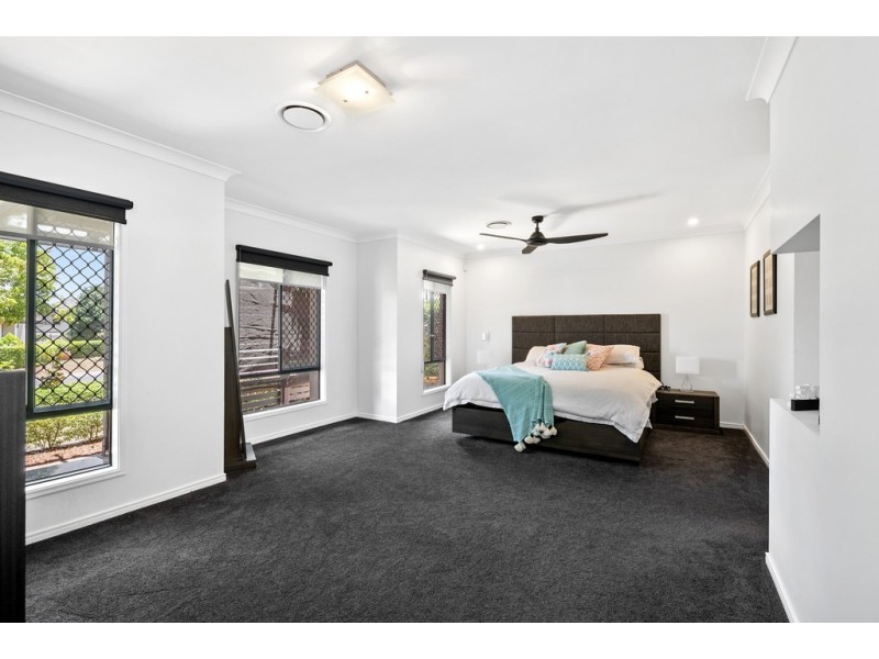 24 Gannet Circuit, North Lakes QLD 4509