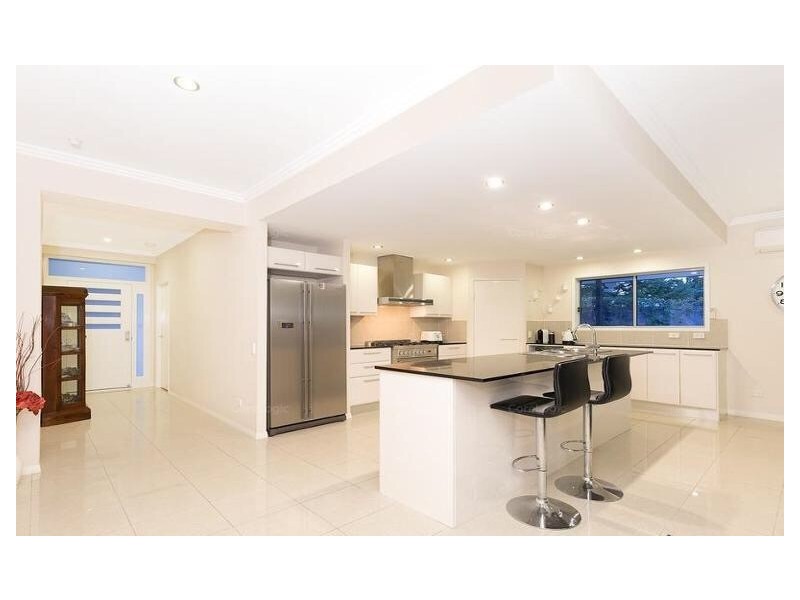 1 Brumby Parade, North Lakes QLD 4509