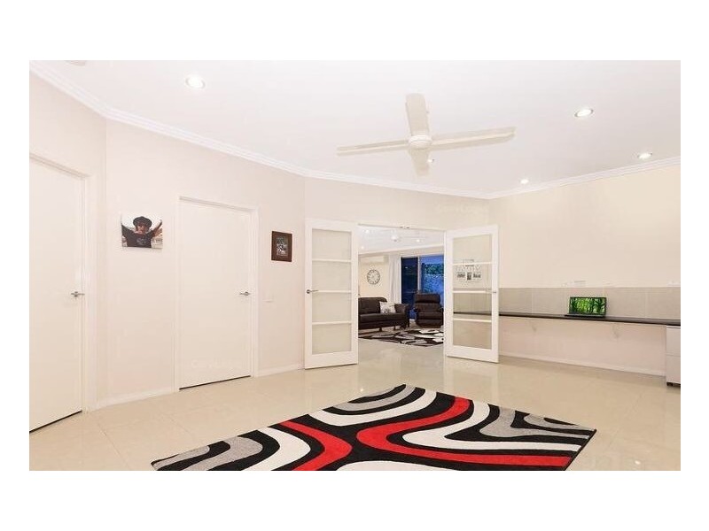 1 Brumby Parade, North Lakes QLD 4509