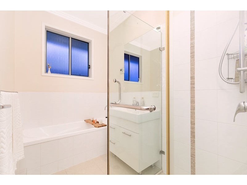 1 Brumby Parade, North Lakes QLD 4509
