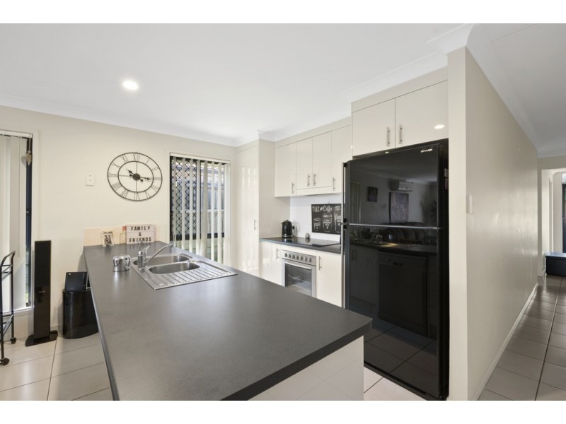 3 Caraway Court, Griffin QLD 4503