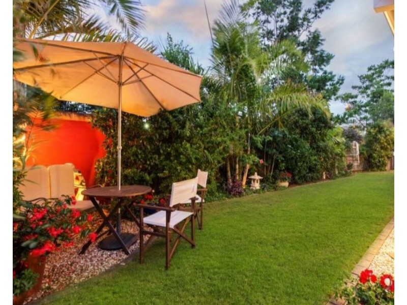 18 Thomson Close, North Lakes QLD 4509