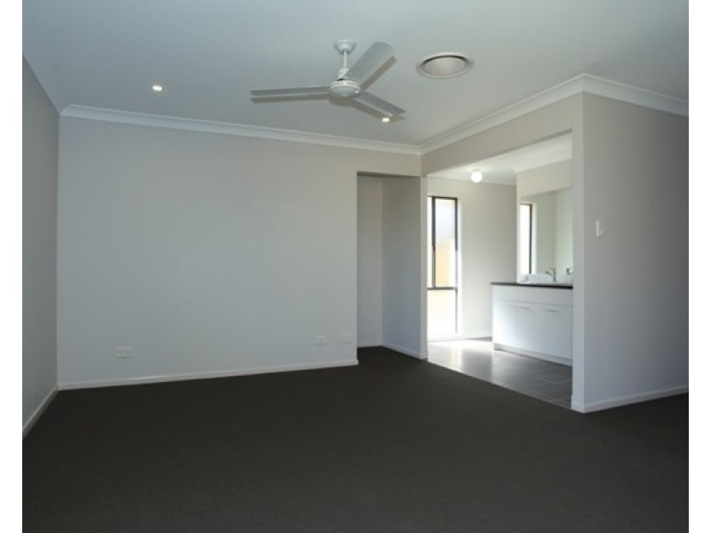 3 Bellenden Street, North Lakes QLD 4509