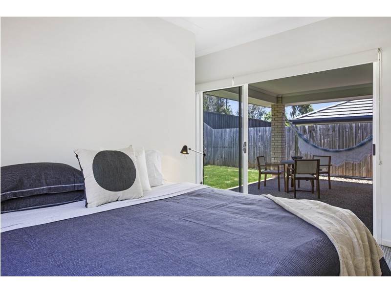 129 Mackintosh Drive, North Lakes QLD 4509