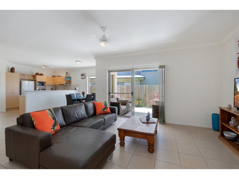 5 Silkyoak Court, North Lakes QLD 4509