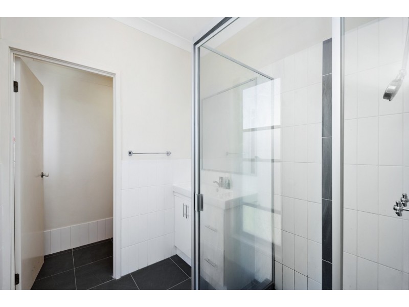 5 Silkyoak Court, North Lakes QLD 4509