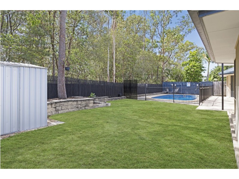 30 Whitfield Crescent, North Lakes QLD 4509