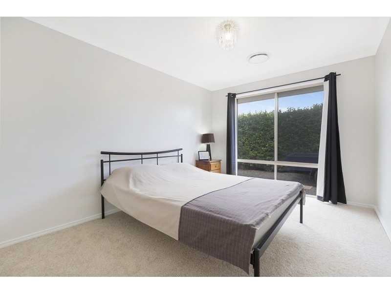 30 Whitfield Crescent, North Lakes QLD 4509