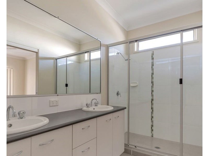 5 Ballie Street, North Lakes QLD 4509