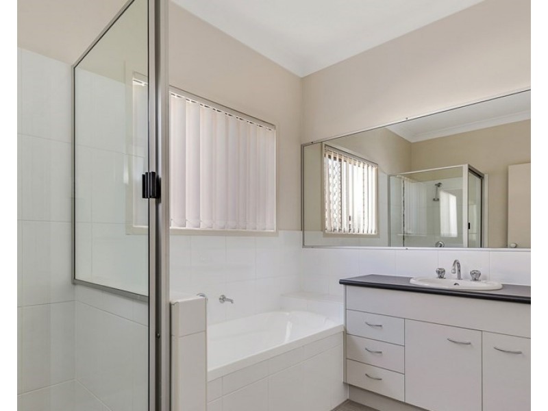 5 Ballie Street, North Lakes QLD 4509