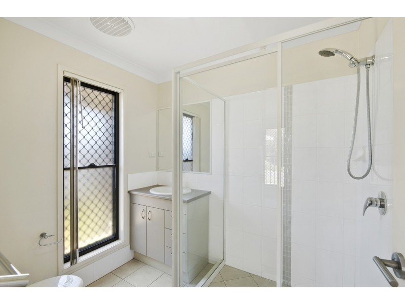 8 Palmer Street, North Lakes QLD 4509