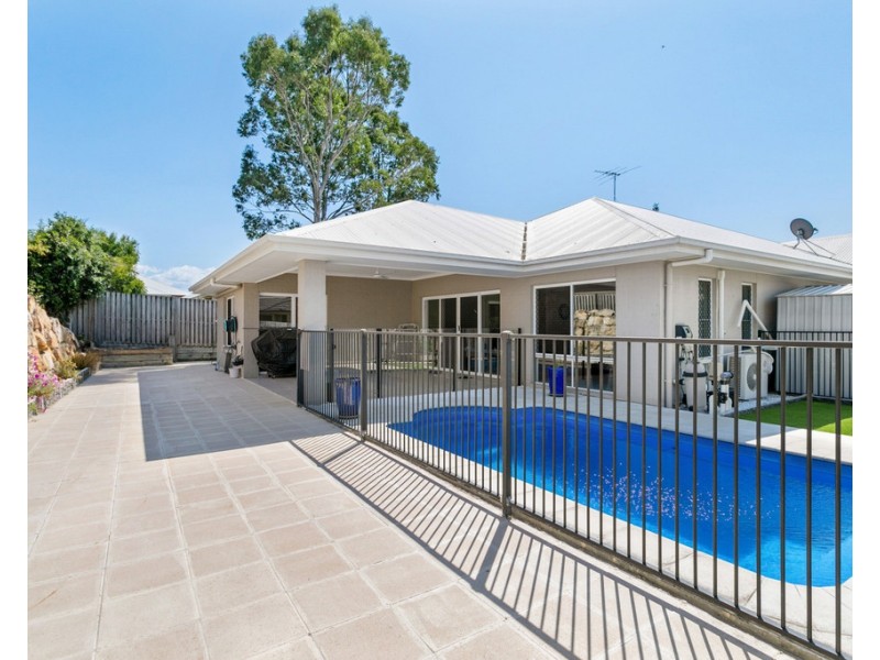 35 Echidna Parade, North Lakes QLD 4509