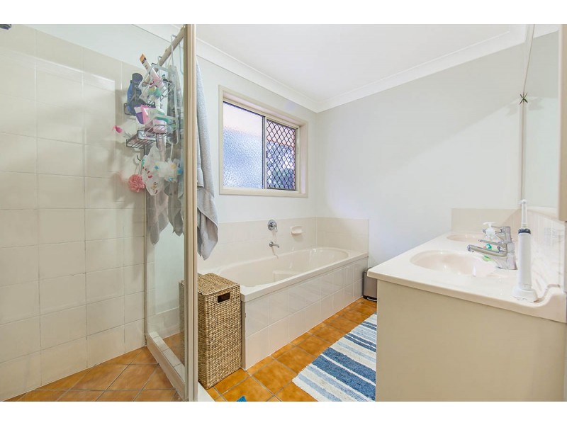 25 Akuna Way, Mango Hill QLD 4509
