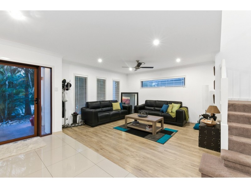 8 Faldo Court, North Lakes QLD 4509