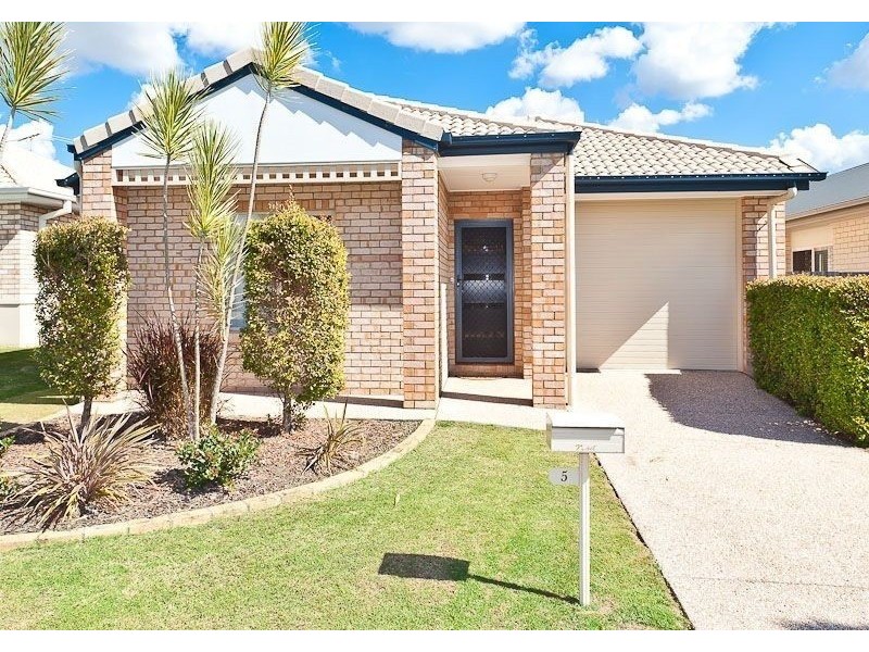 5 Dingo Street, North Lakes QLD 4509