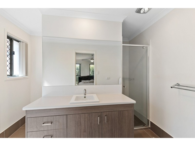 4 Tamarin Court, Dakabin QLD 4503