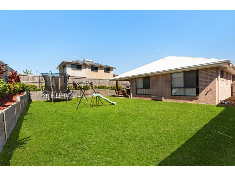 4 Tamarin Court, Dakabin QLD 4503
