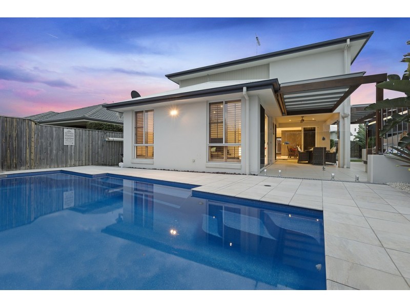 48 Williams Crescent, North Lakes QLD 4509
