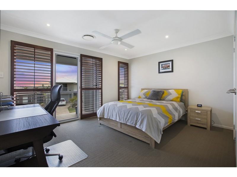 48 Williams Crescent, North Lakes QLD 4509