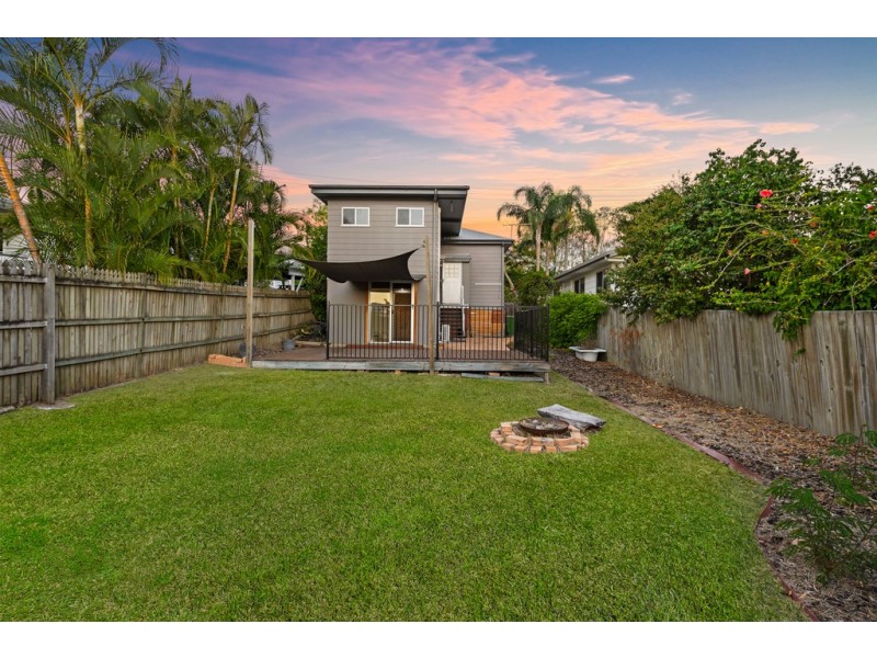 169 Scarborough Road, Redcliffe QLD 4020