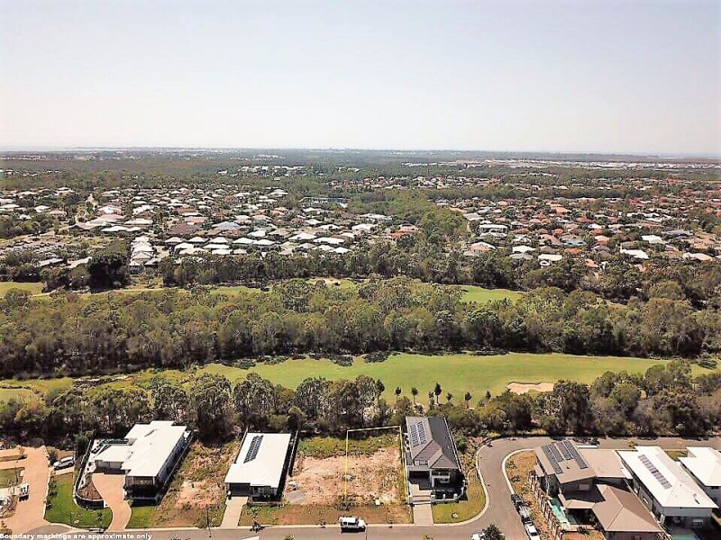 16 Woodward Crescent, North Lakes QLD 4509