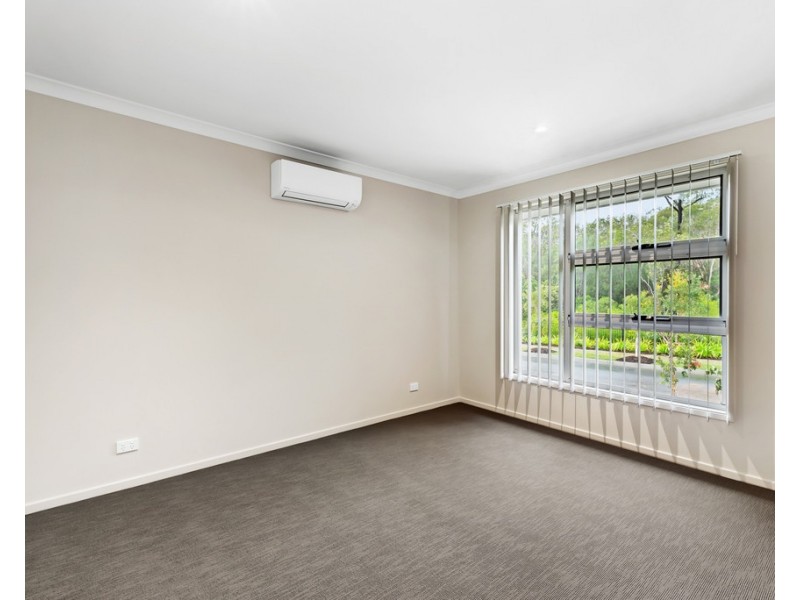 52 Attenborough Circuit, North Lakes QLD 4509