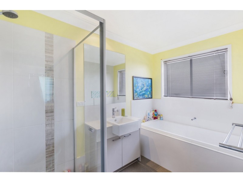 20 Pinesyde Street, Mango Hill QLD 4509