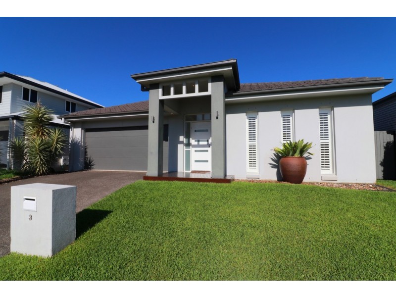 3 Carmody Parade, North Lakes QLD 4509