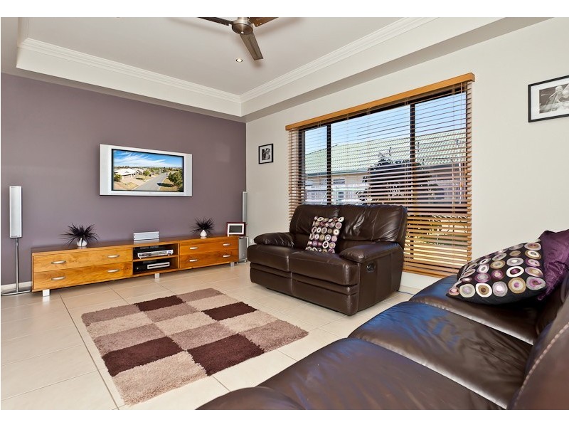 29 Bridgeport Drive, North Lakes QLD 4509