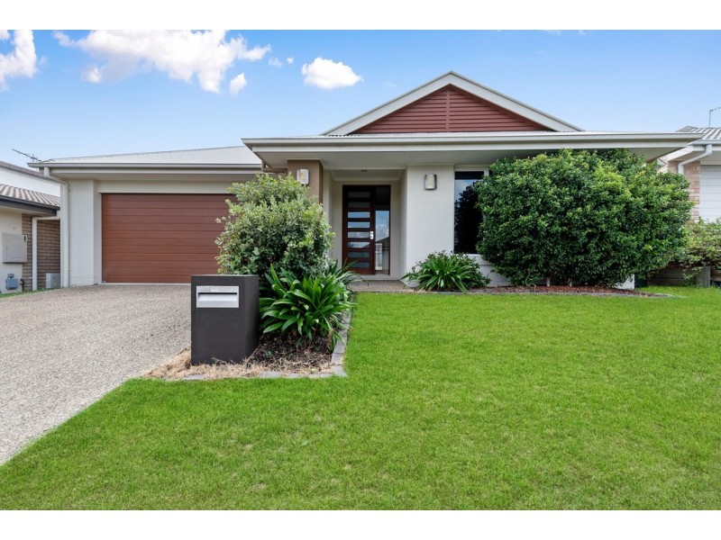 24 Nullarbor Circuit, North Lakes QLD 4509