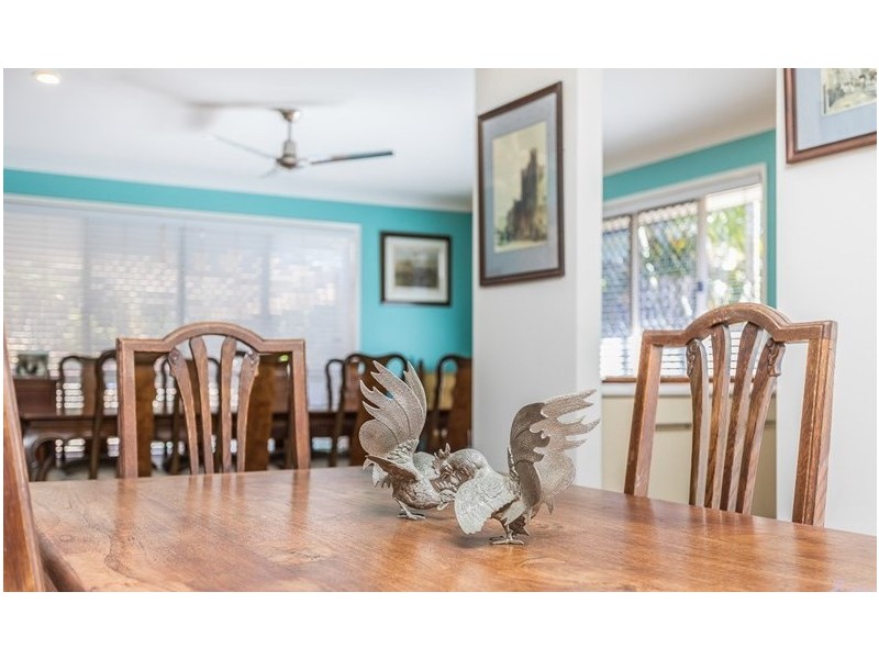 5 Dotterel Crescent, North Lakes QLD 4509