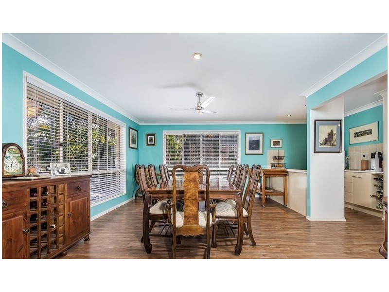 5 Dotterel Crescent, North Lakes QLD 4509