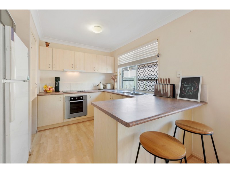 8 Page Street, North Lakes QLD 4509