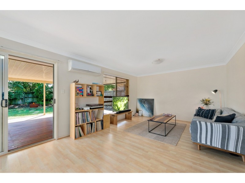8 Page Street, North Lakes QLD 4509