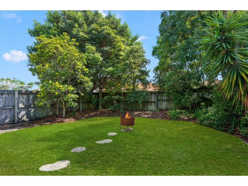 8 Page Street, North Lakes QLD 4509