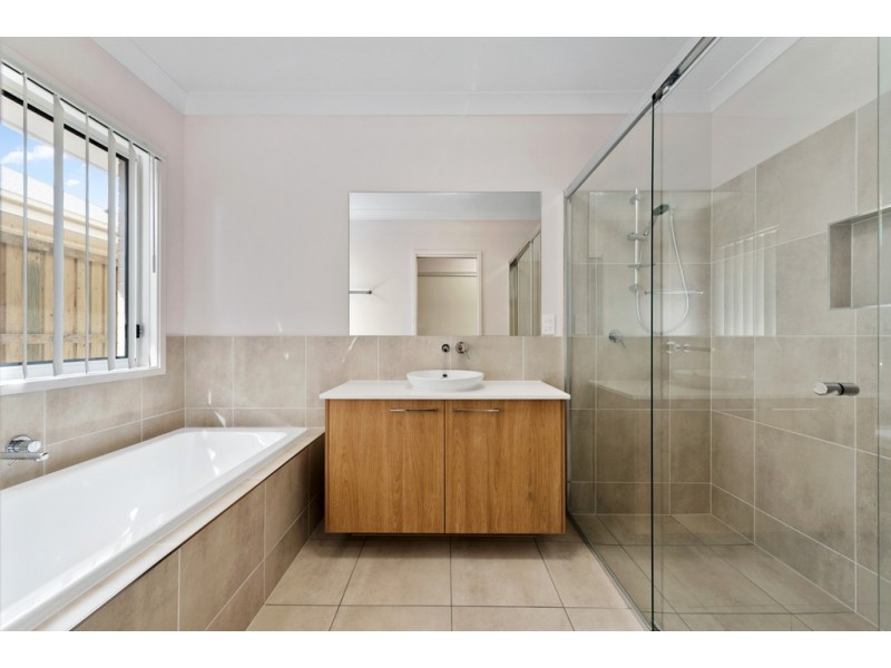 160 Campbell Drive, Mango Hill QLD 4509