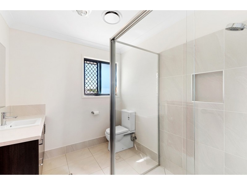 39 Kate Court, Murrumba Downs QLD 4503