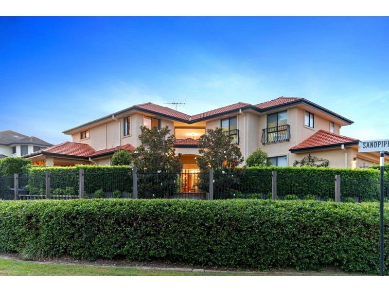 1 Dotterel Crescent, North Lakes QLD 4509