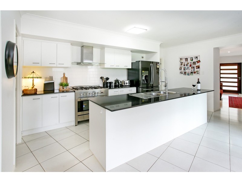 26 Langham Crescent, North Lakes QLD 4509