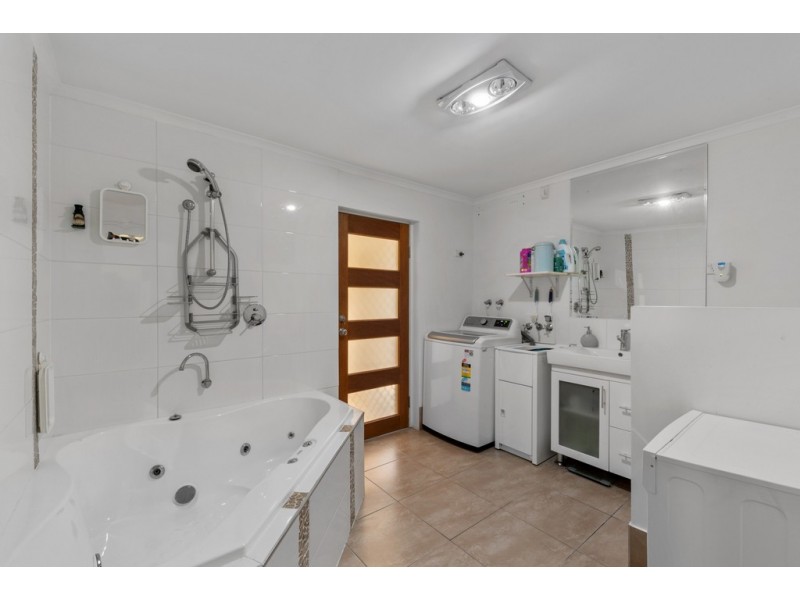 60 Warroo Drive, Deception Bay QLD 4508