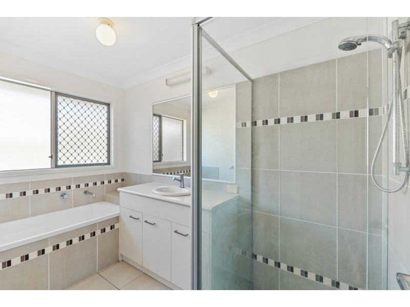 5 Sorrento Street, North Lakes QLD 4509