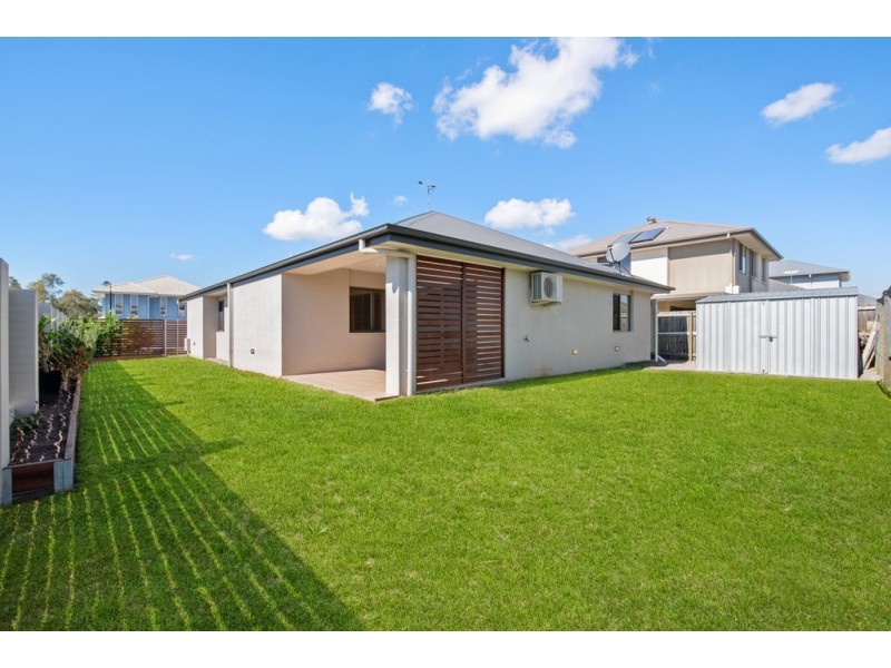 53 Ravensbourne Crescent, North Lakes QLD 4509