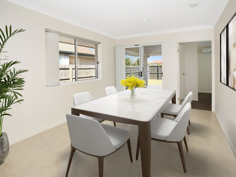 50 Denham Crescent, North Lakes QLD 4509