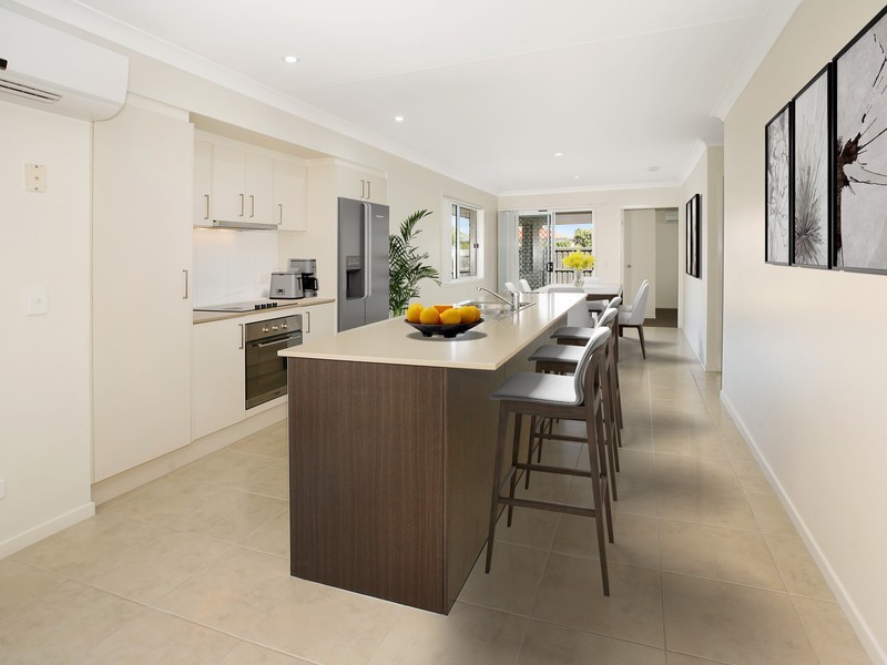 50 Denham Crescent, North Lakes QLD 4509