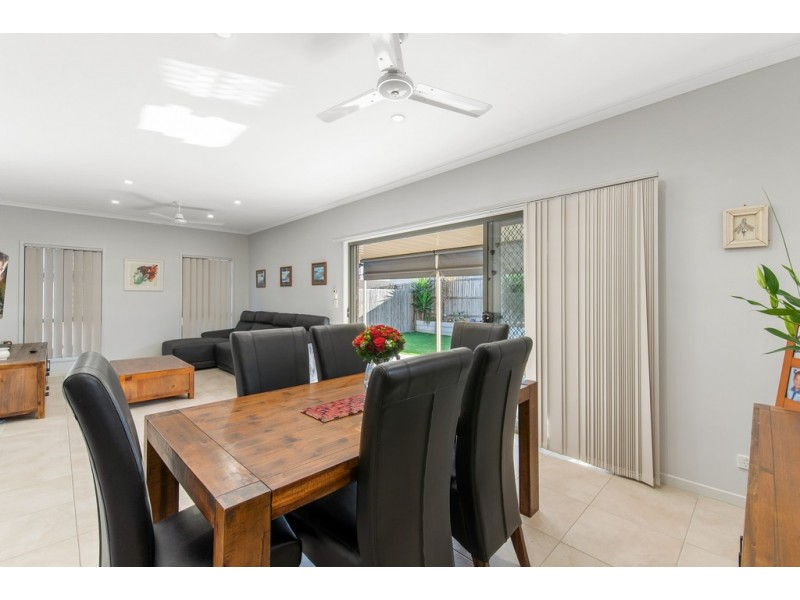 22 Shepherdson Street, Dakabin QLD 4503