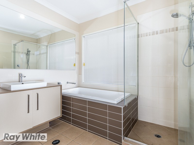 27 Lytham Circuit, North Lakes QLD 4509
