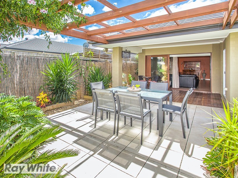 27 Lytham Circuit, North Lakes QLD 4509