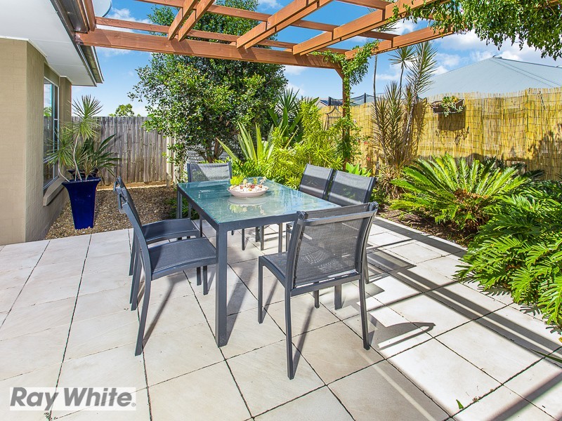 27 Lytham Circuit, North Lakes QLD 4509