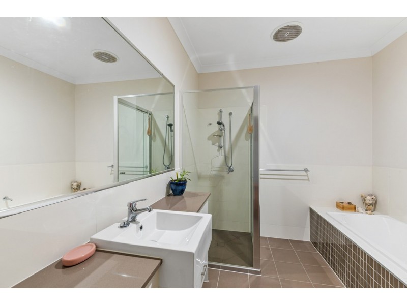 4/50 Lakefield Drive, North Lakes QLD 4509